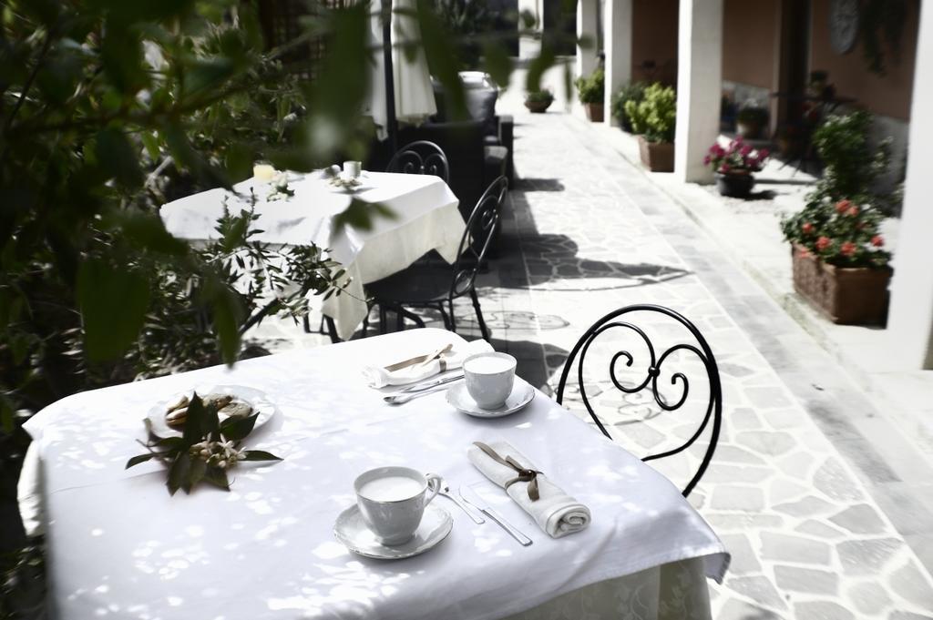 Il Giardino Degli Aranci Panzió Mores Kültér fotó